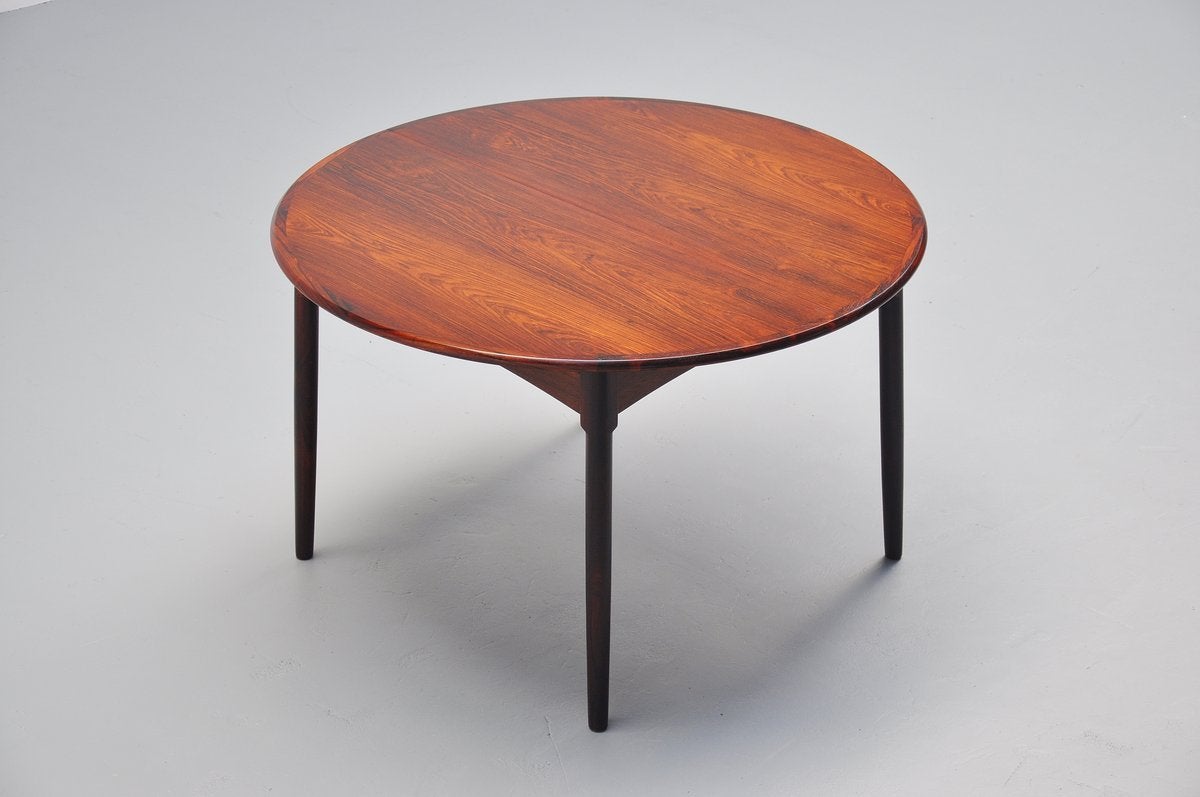 Niels Koefoed Rosewood Extendable Dining Table, Denmark, 1960 In Excellent Condition In Roosendaal, Noord Brabant