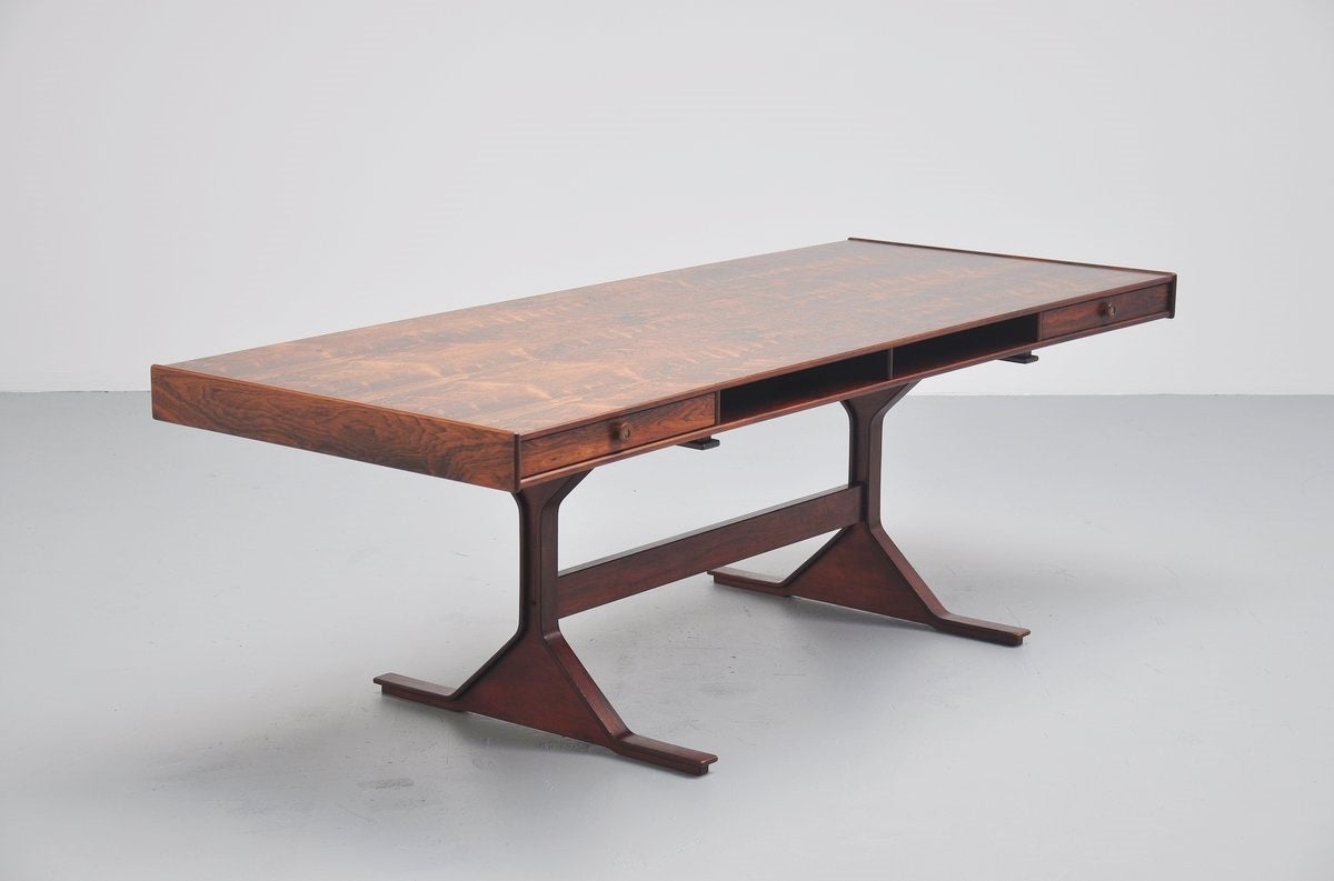 Mid-Century Modern Gianfranco Frattini Rosewood Desk for Bernini, 1956