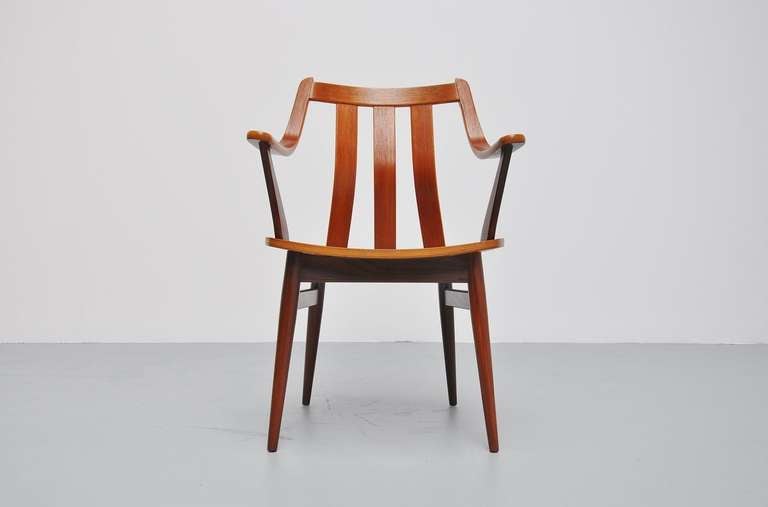 Mid-Century Modern 20 Dutch Plywood Dining Chairs in the Manner of Hans Brattrud, 1960