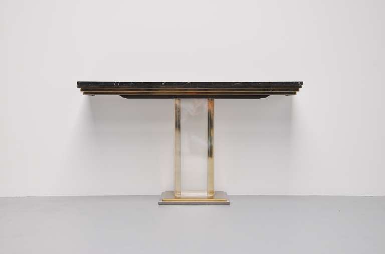 Mid-Century Modern Romeo Rega Console Table in Marble, Brass and Lucite Italy 1970