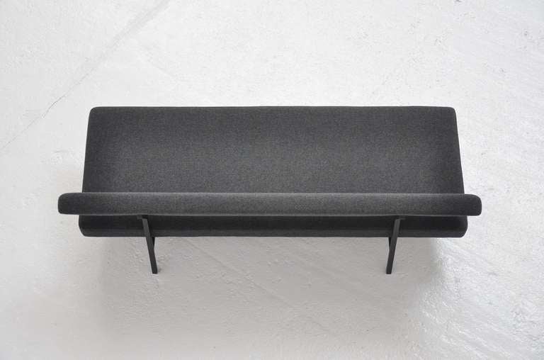 sofa spectrum