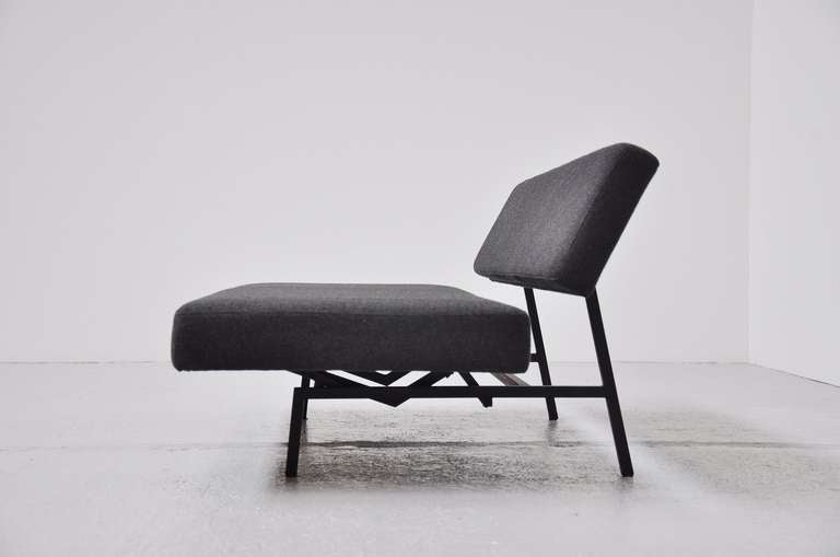 Dutch Martin Visser BR03 sleeping sofa 't Spectrum 1960