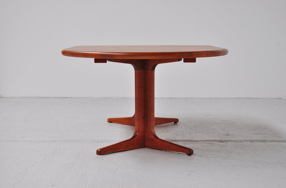 Late 20th Century Glostrup Danish Oval Dining Table Teak 2 Extension Leaves