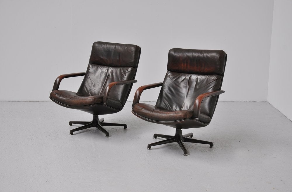 Dutch Geoffrey Harcourt Artifort F154 leather swivel chairs Paulin era
