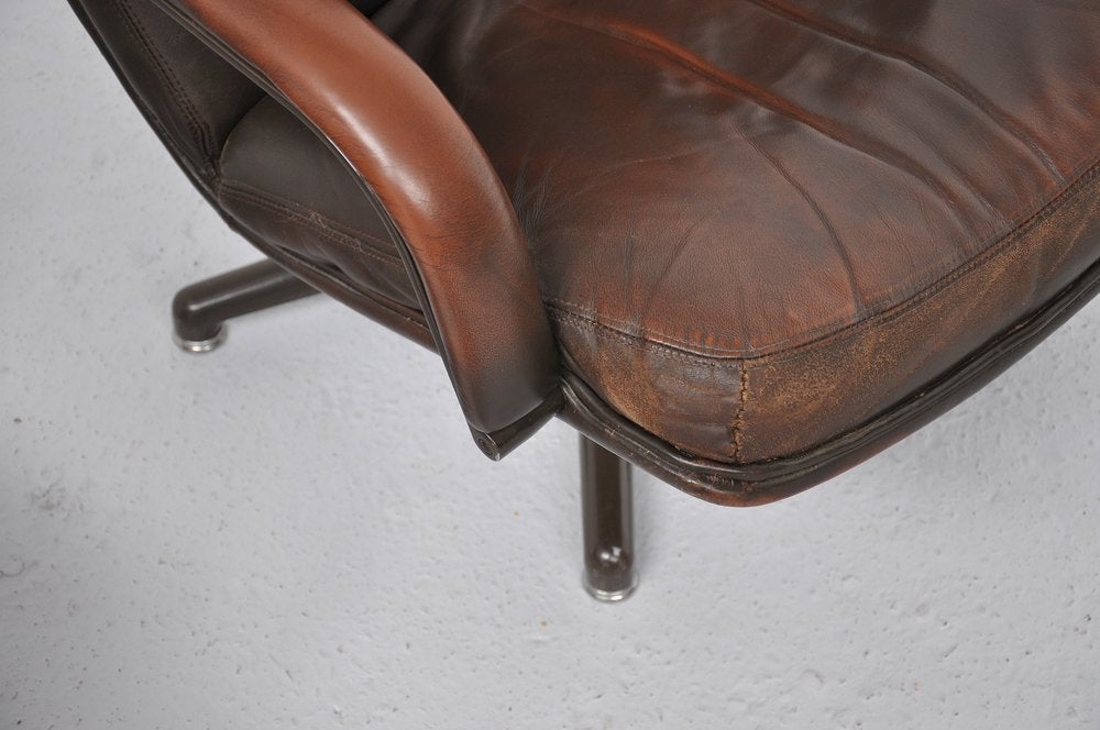 Geoffrey Harcourt Artifort F154 leather swivel chairs Paulin era In Good Condition In Roosendaal, Noord Brabant