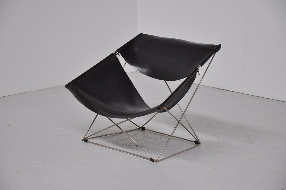 Mid-Century Modern Pierre Paulin Butterfly Chair F675 For Artifort Black Leather