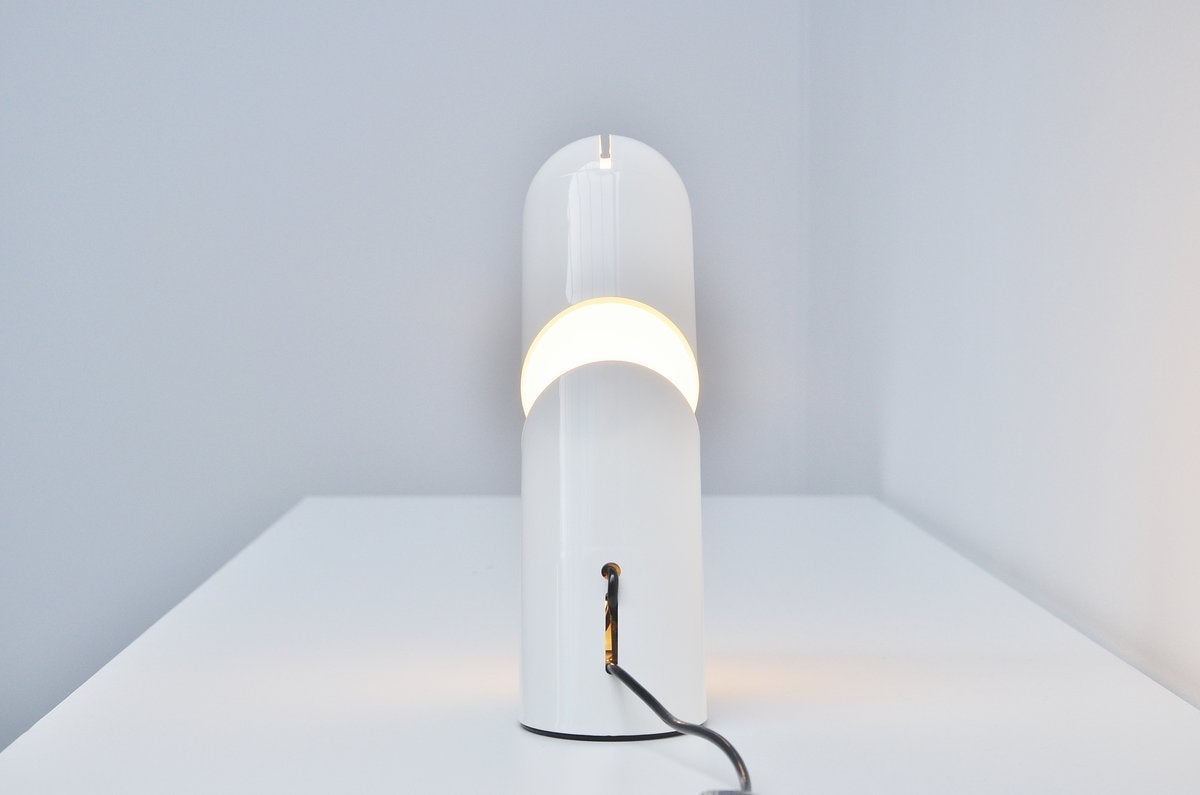 Plastique Lampe de table Katiuscia de Gianni Celada pour Fontana Arte, 1969 en vente