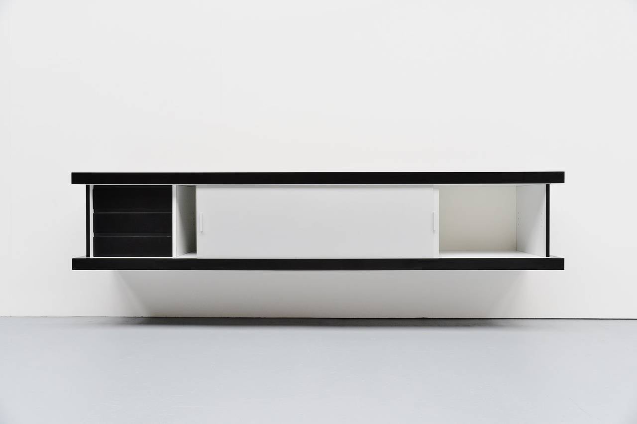 Horst Bruning Floating Sideboard for Behr, Germany, 1967 In Good Condition In Roosendaal, Noord Brabant