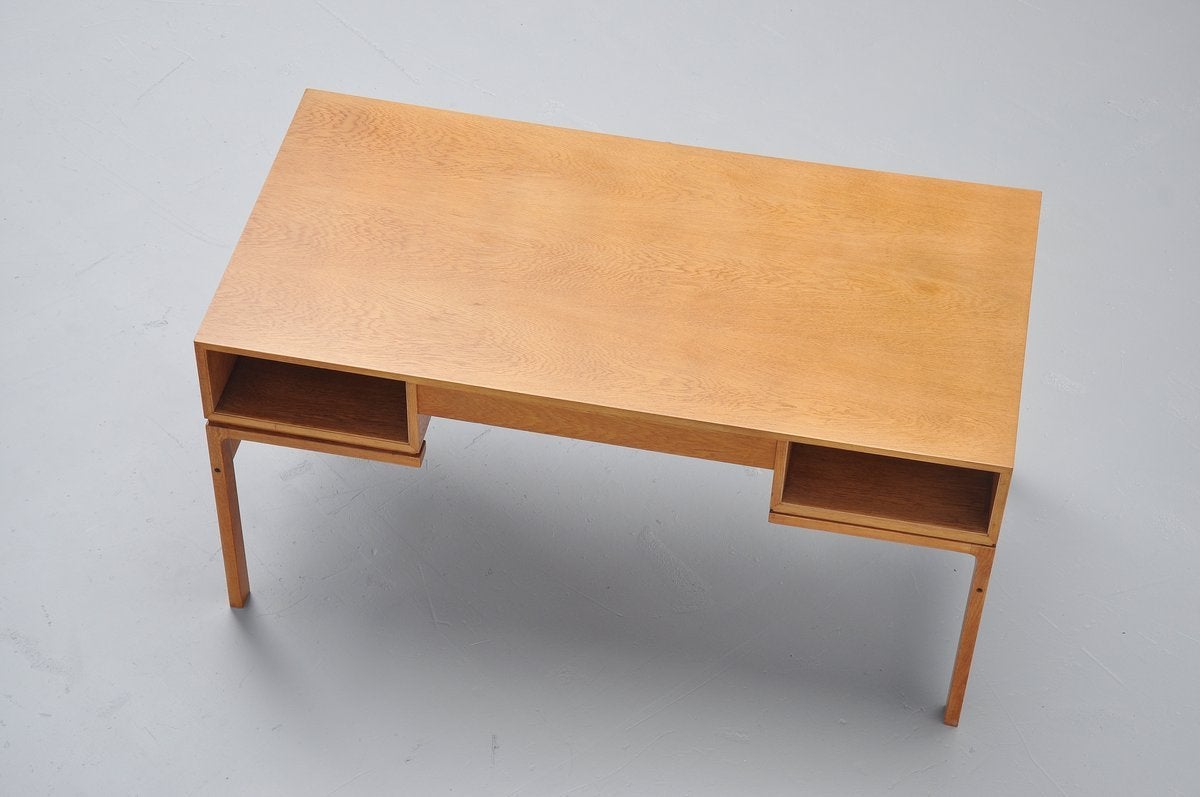 Mid-20th Century Arne Wahl Iversen oak desk for Vinde Mobelfabrik 1965