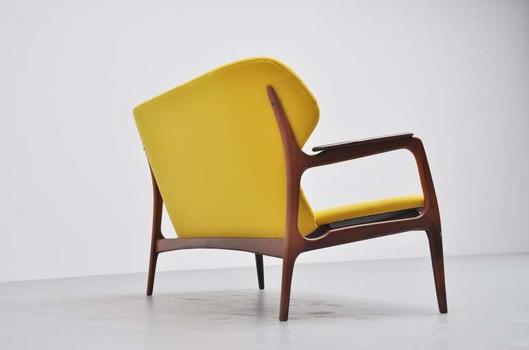 Danish Lounge Sofa in Yellow Upholstery, 1960 2