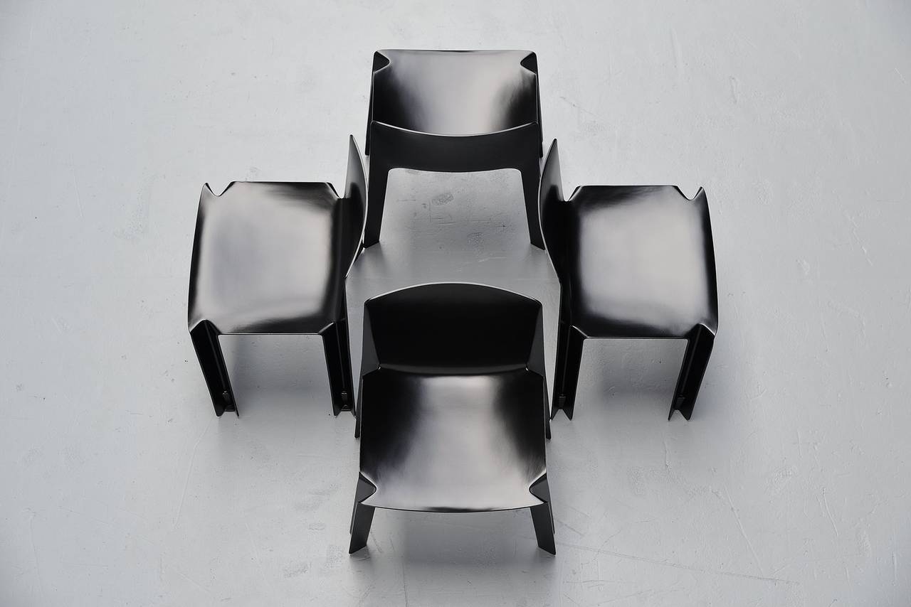 Piero de Martini Enneuno chairs C&B Italia 1970 1