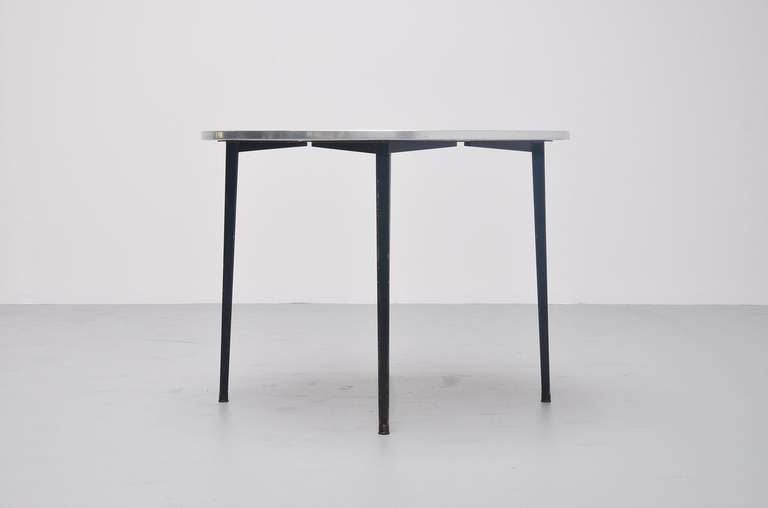 Friso Kramer Round Reform Table for Ahrend