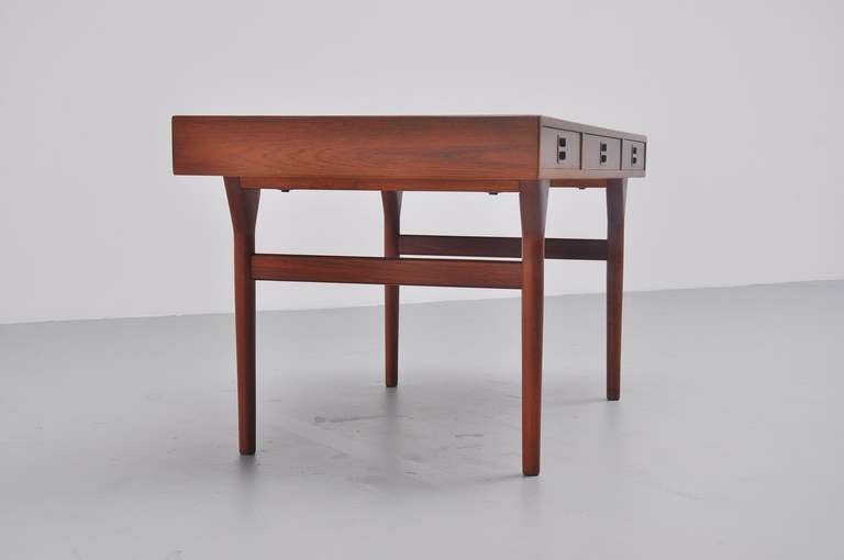 Nana Ditzel Writing Desk for Soren Willadsen In Excellent Condition In Roosendaal, Noord Brabant