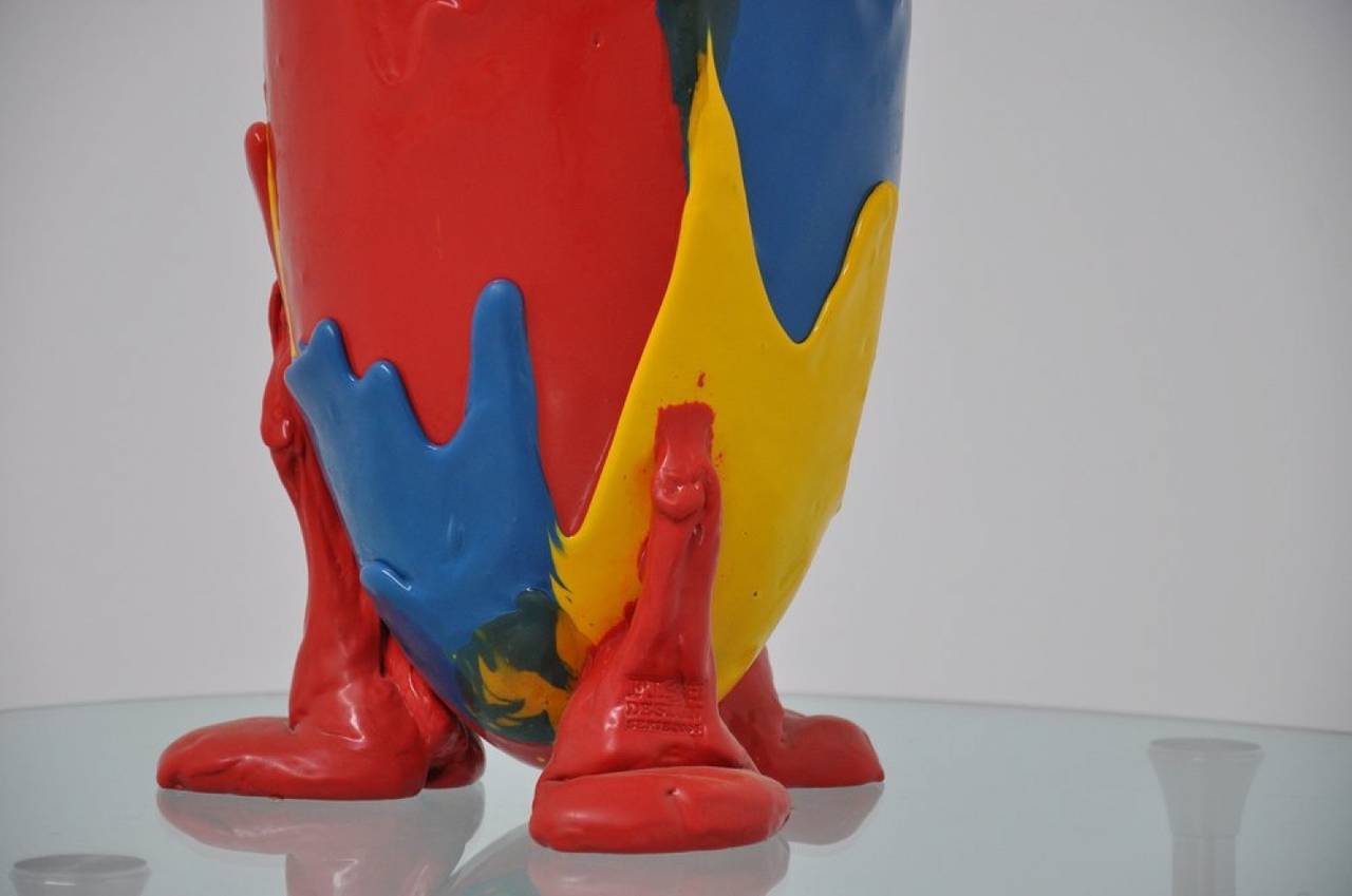 Very nice rubber vase designed by Gaetano Pesce for Fish Design, Italy 2005. Gaetano Pesce was know for its plastic, rubber free form shapes and designs in all colors and shapes. This is for a large Amazonia vase in very nice shape in blue, yellow