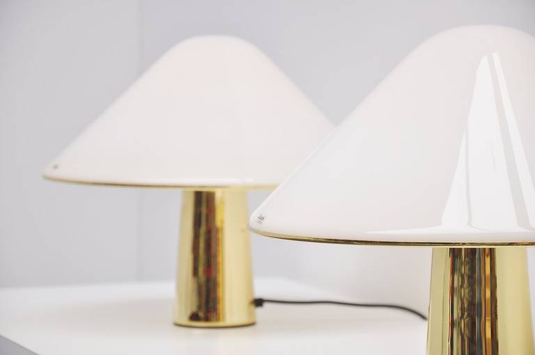 Italian Pair of Guzzini Brass and Lucite Table Lamps, 1974
