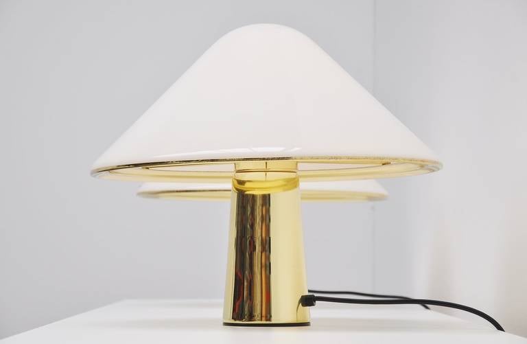 Pair of Guzzini Brass and Lucite Table Lamps, 1974 In Good Condition In Roosendaal, Noord Brabant