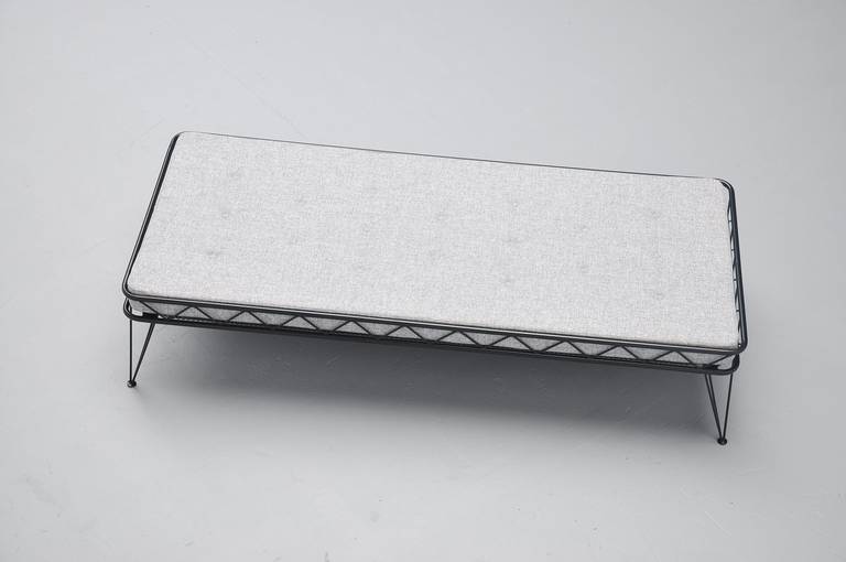 Mid-20th Century Wim Rietveld Arielle Daybed Black and Grey, Holland, 1955