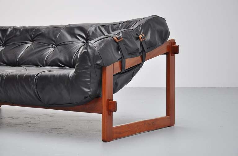 Percival Lafer lounge sofa in teak and leather 1960 Brazil