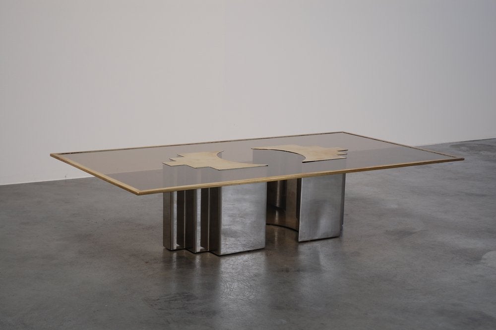 After all these years, I had almost forgotten that my long adventure in the Art and Craft field started with the creation and production of few tables in Belgium. Thatâ??s what Christian Heckscher said when I emailed him about this specific table.