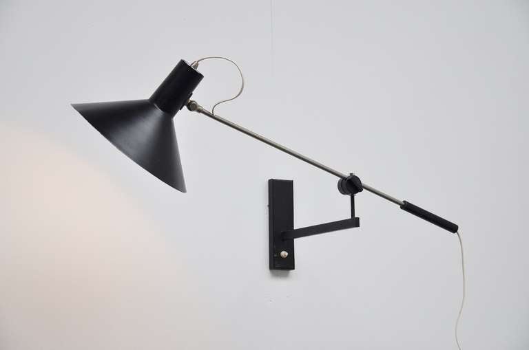 Dutch Anvia Hoogervorst articulating wall lamp 1960