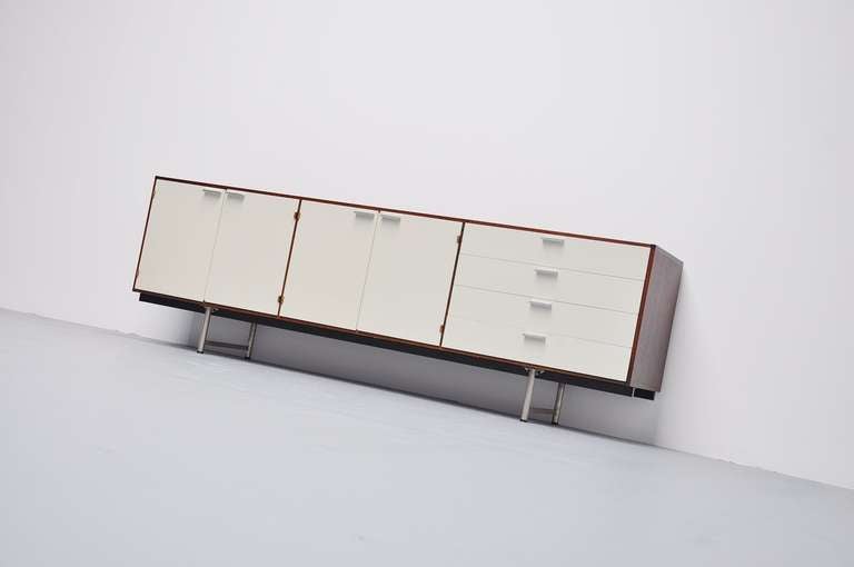 Mid-Century Modern Pastoe made to measure wenge sideboard 1960