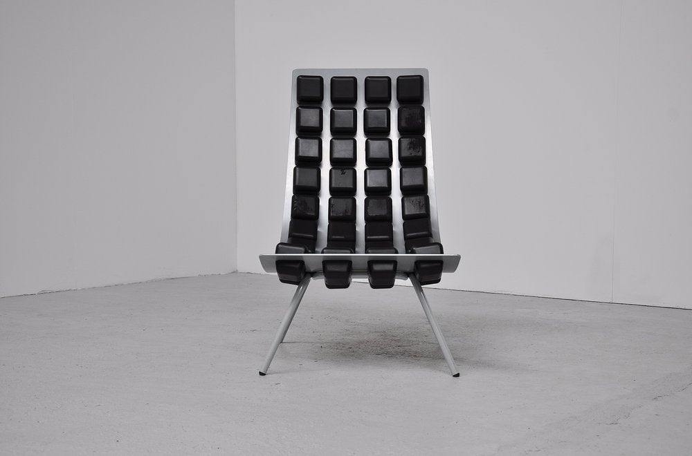 Contemporary Kombinat easy chair for Hidden