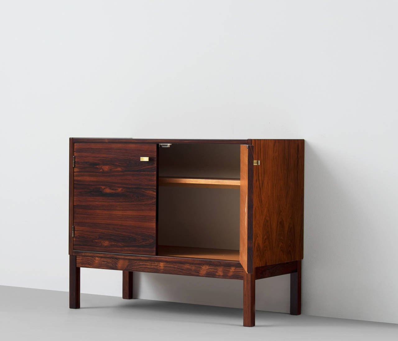 Small Sideboard Made of Rosewood with Brass Details In Good Condition In Waalwijk, NL