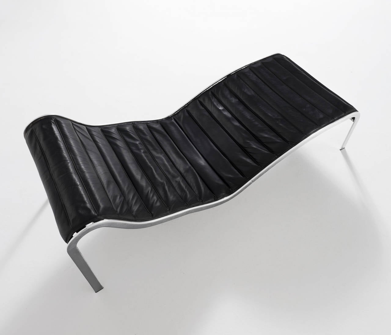 Mid-Century Modern Olivier Mourgue 'Whist Chaise' Chaise Longue in Black Leather