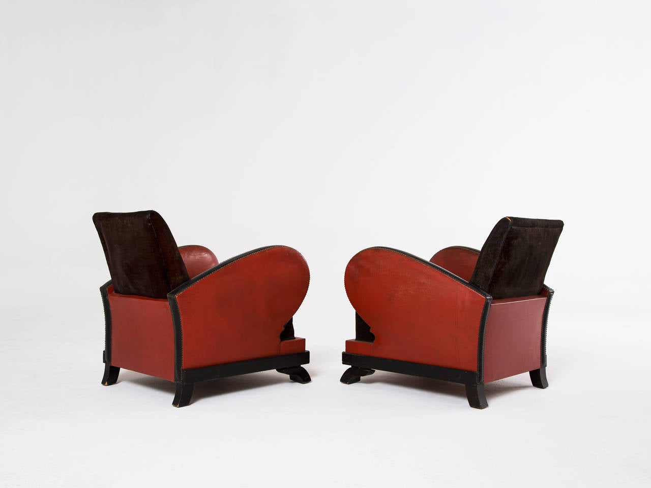 Set of 2 Red and Black Art Deco Club Chairs In Excellent Condition In Waalwijk, NL