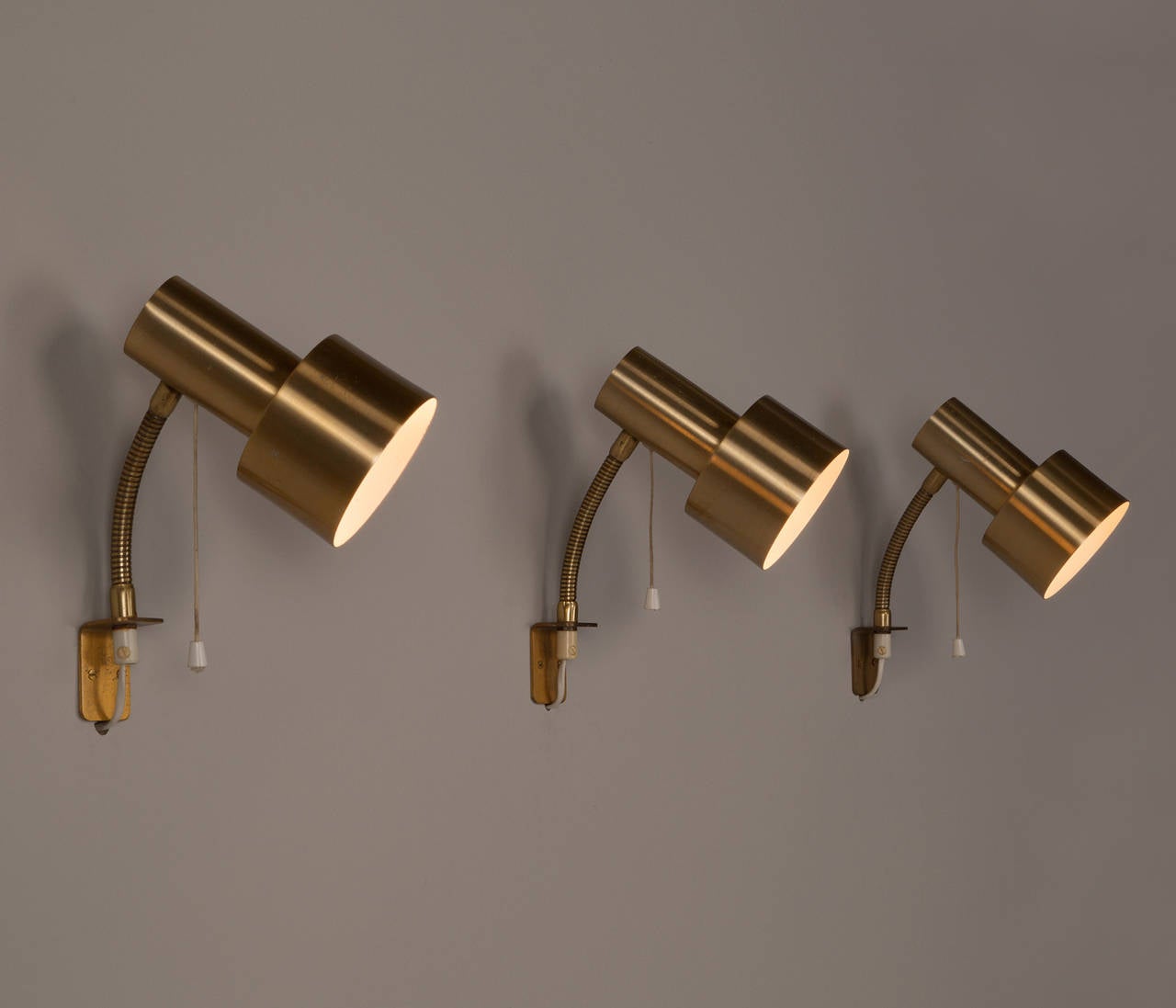 Scandinavian Modern Large set of adjustable brass wall lights