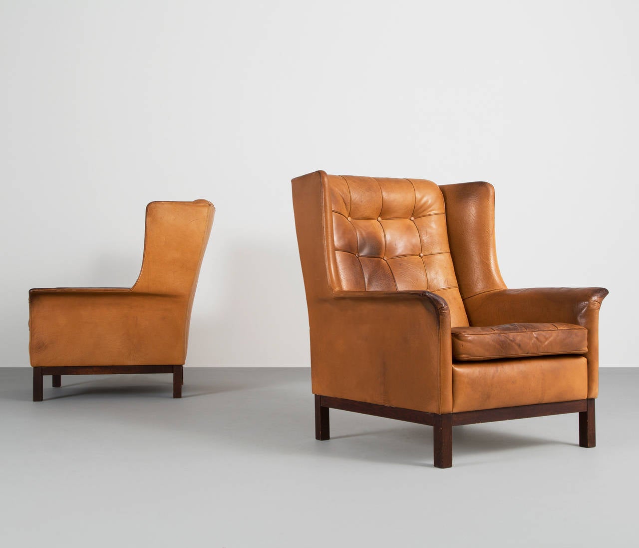 cognac brown leather chair