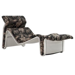 Danish Chaise Longue in Rare Fabric 11