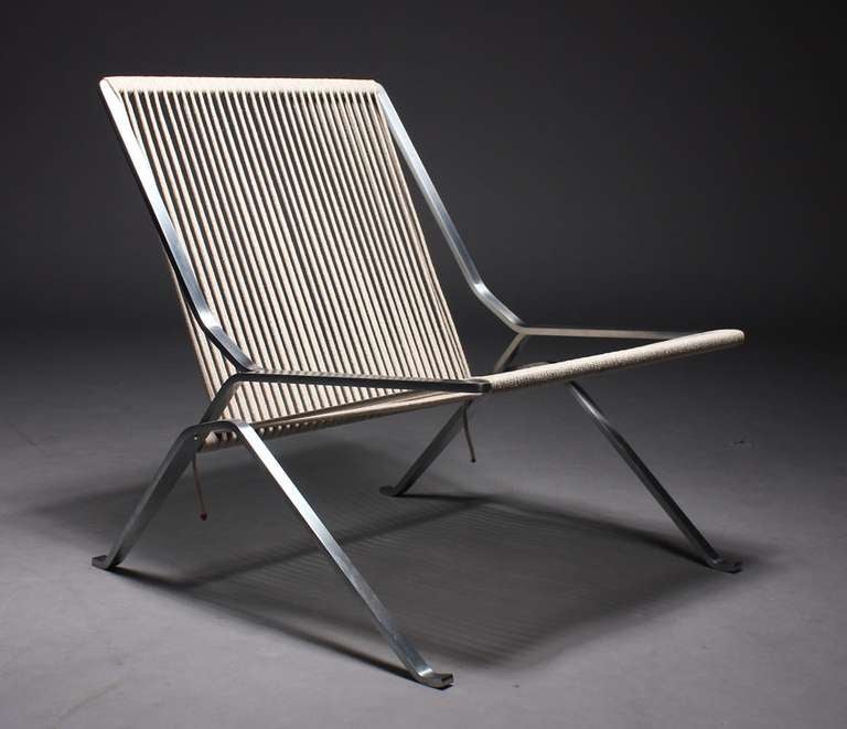 Poul Kjærholm. PK 25 Lounge chair, produced by Fritz Hansen
PK-25 lounge, designed in 1957, chair with matt chromed spring steel frame mounted with flag halyard. Minor wear
Literature: F. Seick, 'Dansk møbelkunst', reproduced and discussed p. 145.