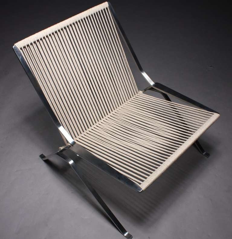 Poul Kjærholm. PK 25 Lounge chair, produced by Fritz Hansen 1