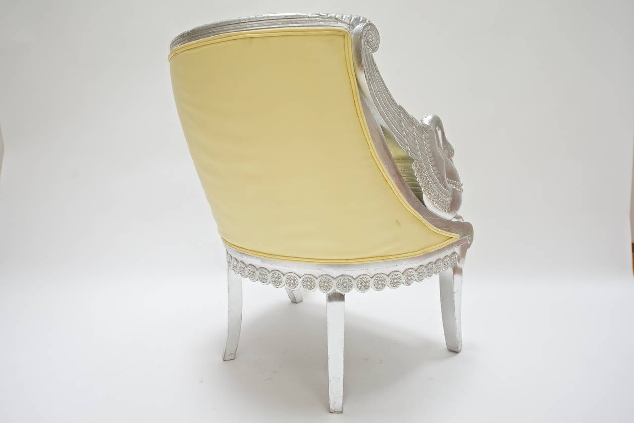 Pair of Philippe Starck Swan Armchairs In Good Condition In Antwerp, BE