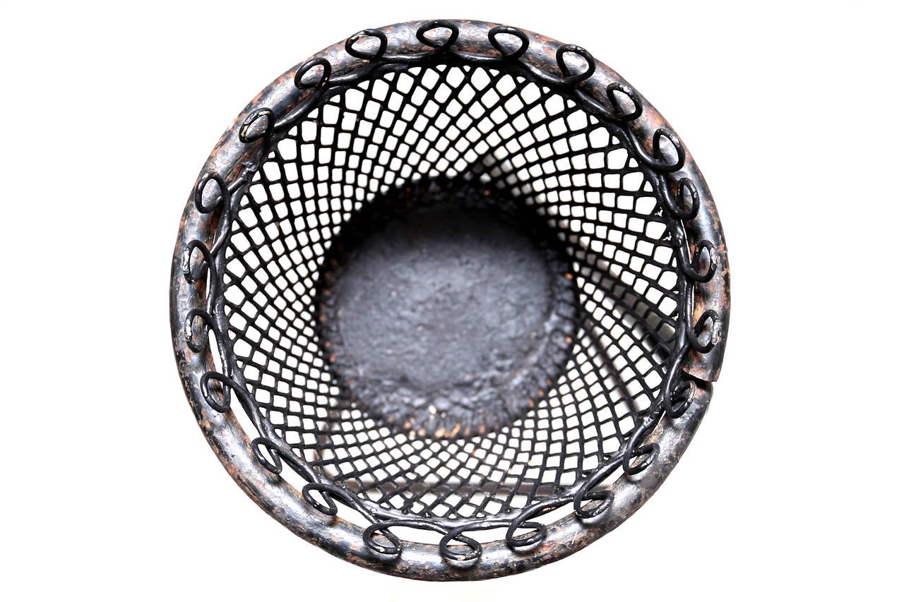 MATÉGOT PLANT Stand