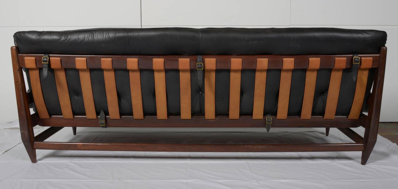 Jean Gillon brazilian rosewood and leather sofa In Excellent Condition In Brussels, BE