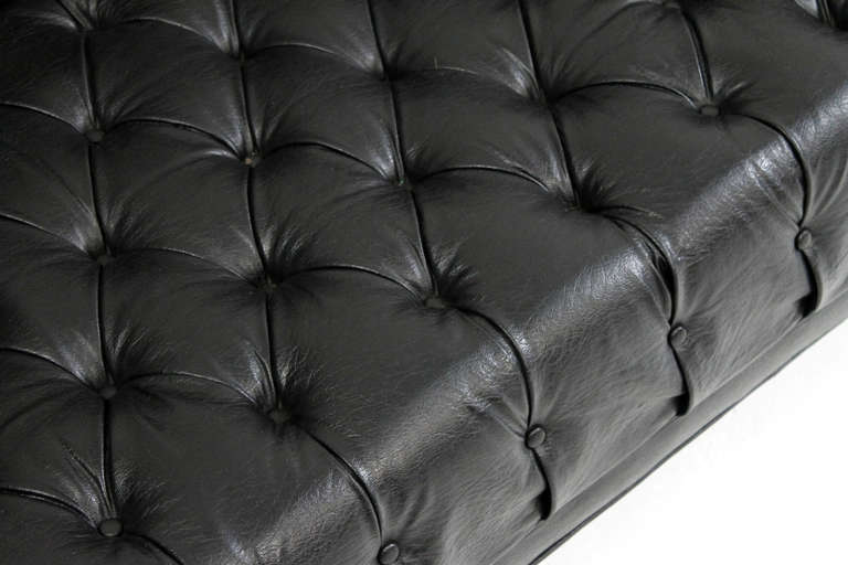 Jack Cartwright Chesterfield Tufted Sofa In Excellent Condition In Waltham, MA