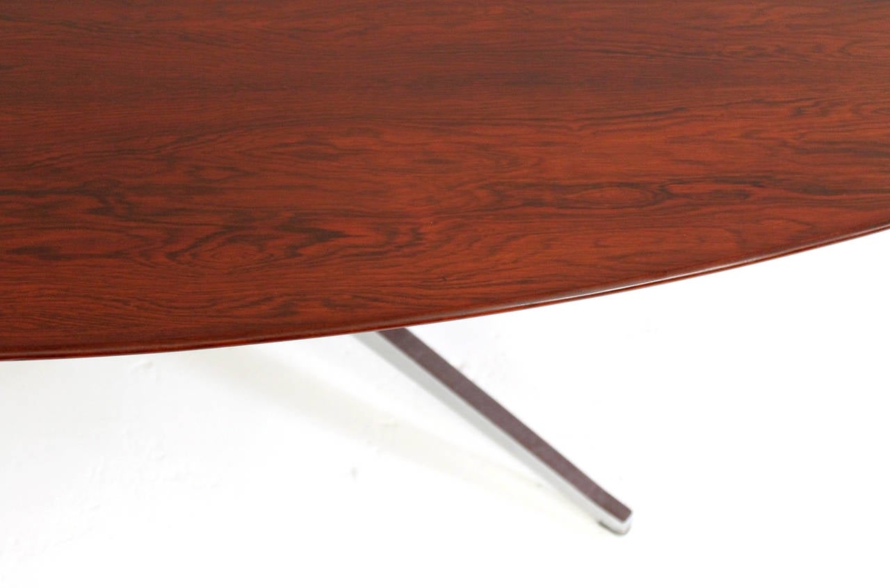 Mid-20th Century Large Oval Rosewood Table by Florence Knoll