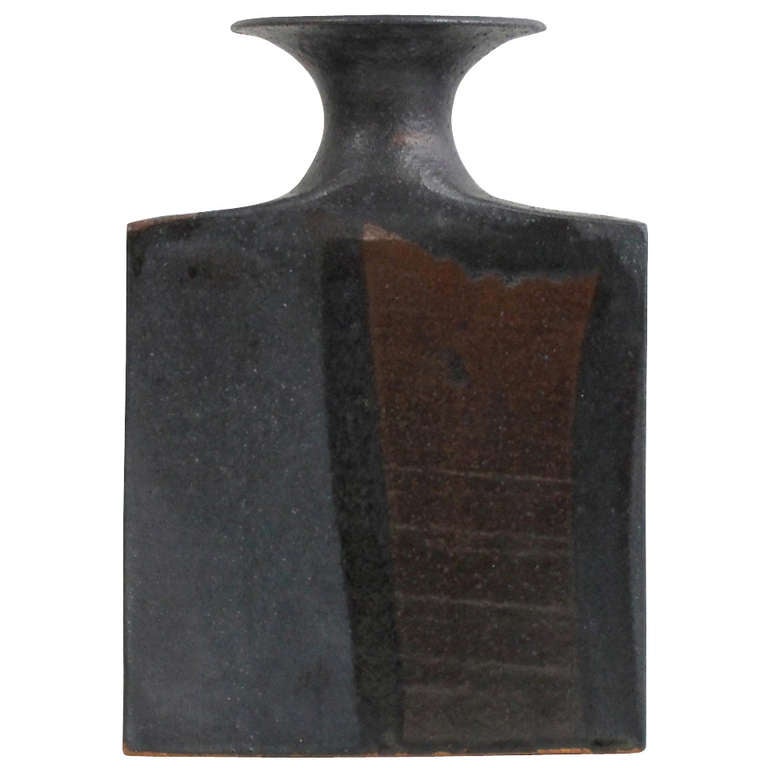 William Wyman Slab Bottle Form