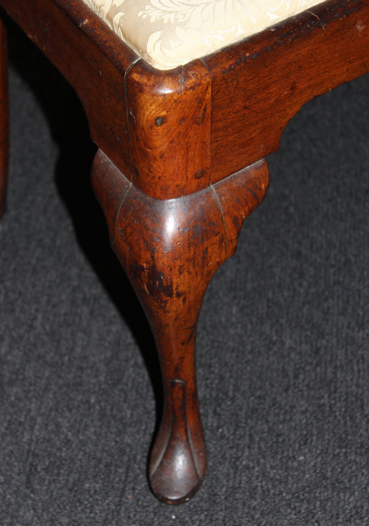 American Philadelphia Queen Anne Walnut Side Chair c. 1755, Workshop of William Savery