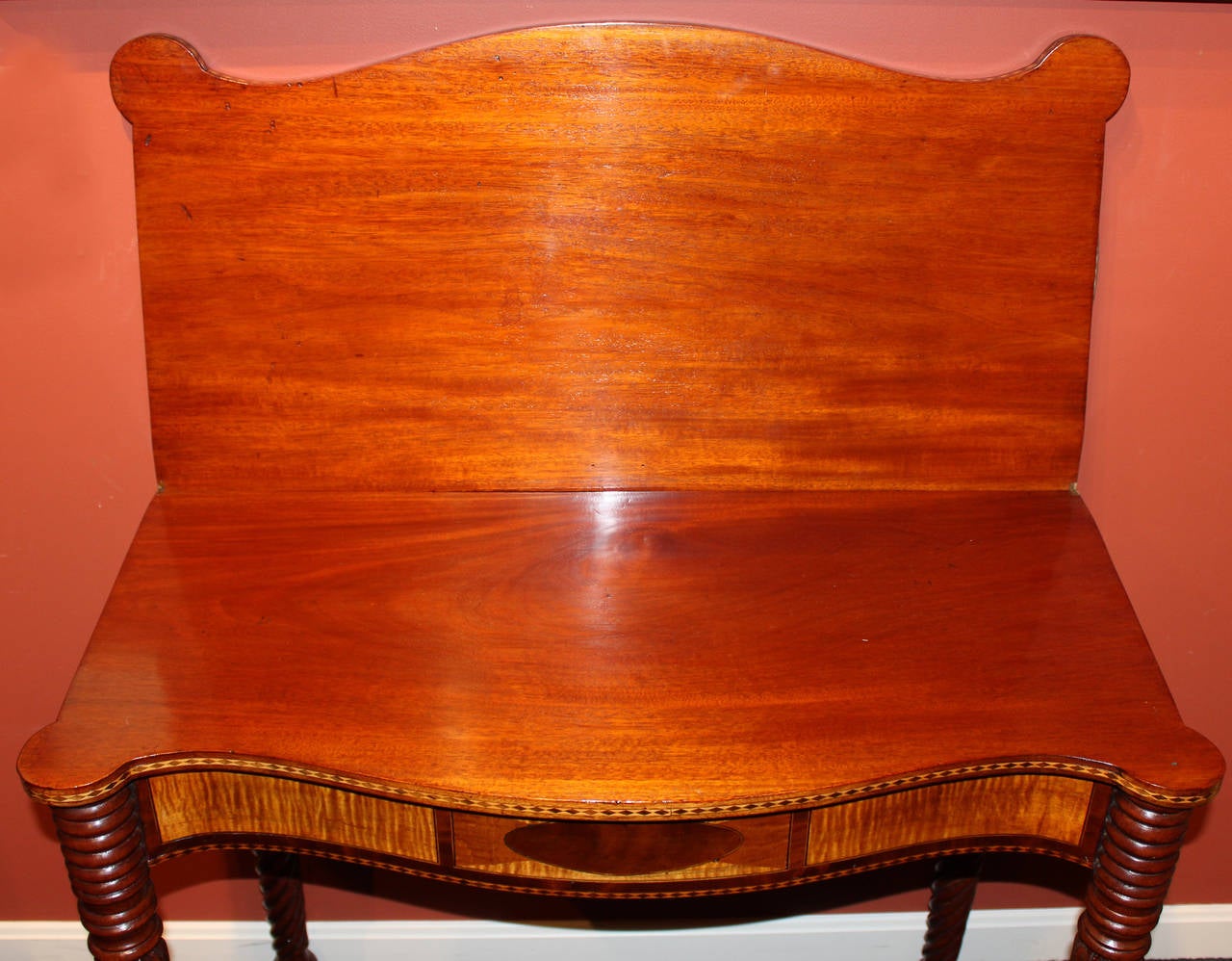 Federal Period , Sheraton Card Table from Salem, Massachusetts In Excellent Condition In Milford, NH