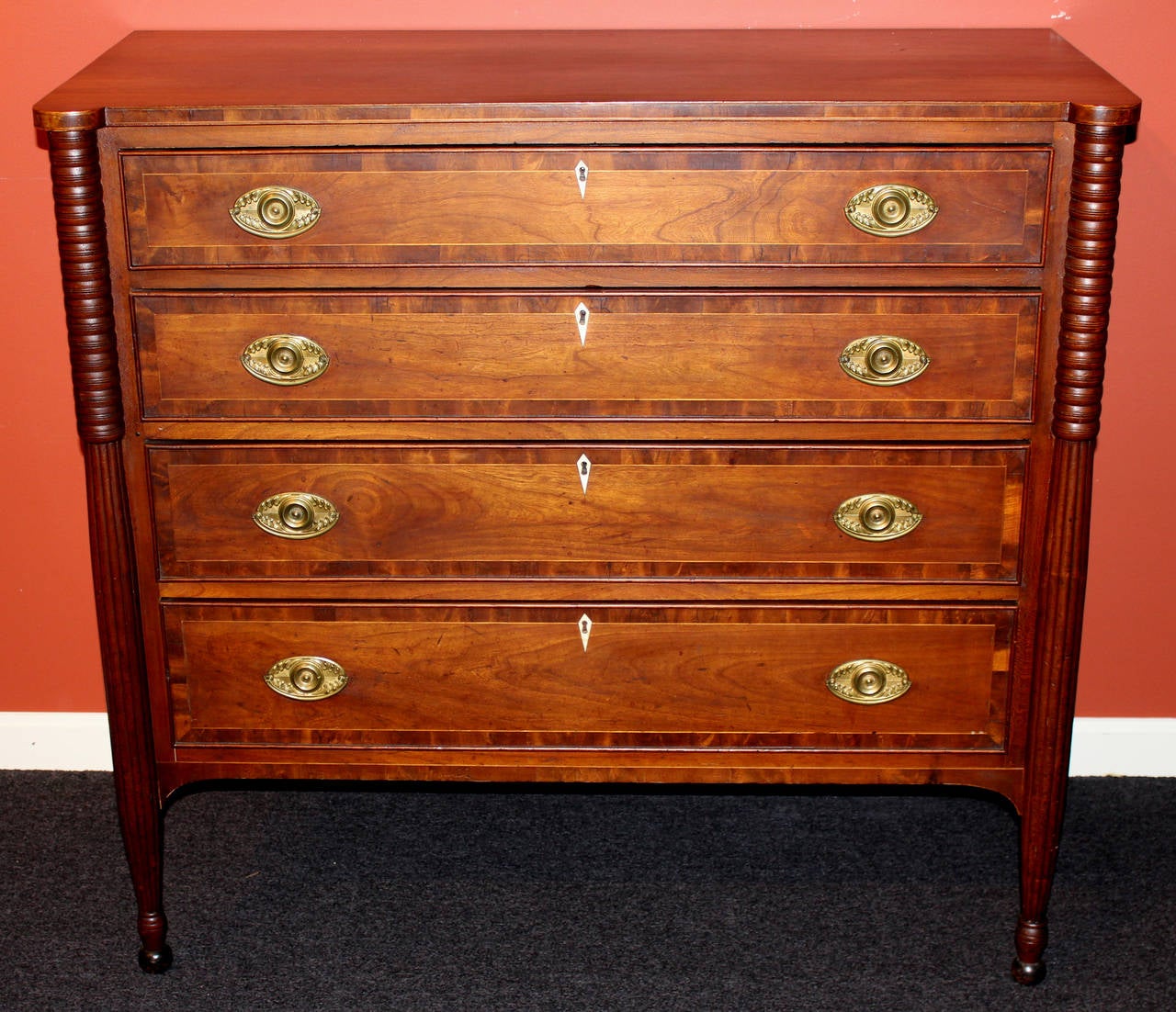 Federal Period Mahogany Graduated Four Drawer Sheraton Chest at 1stDibs