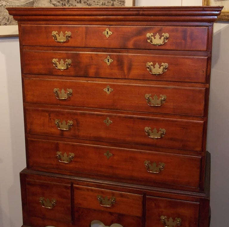 18th c. Queen Anne Cherry Highboy In Good Condition In Milford, NH