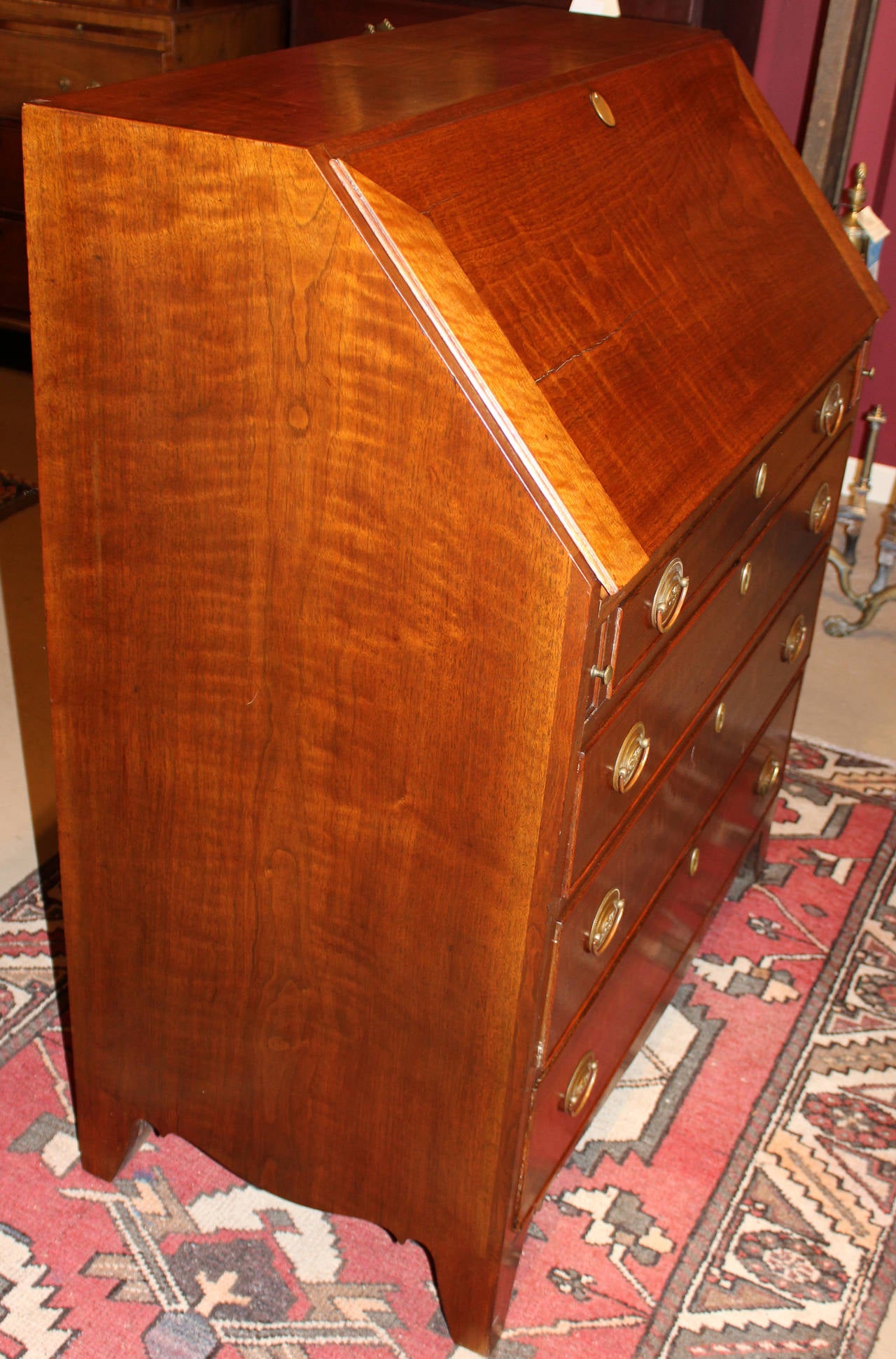 American Federal Walnut Slant Front Desk with Eagle Inlay, circa 1800