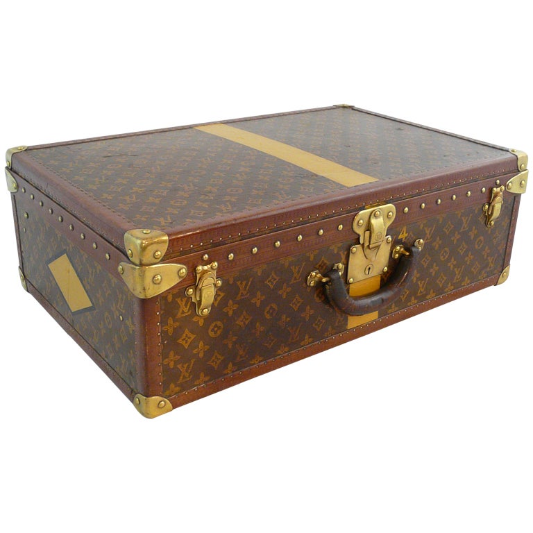 Louis Vuitton Trunks and Luggage - 126 For Sale at 1stDibs