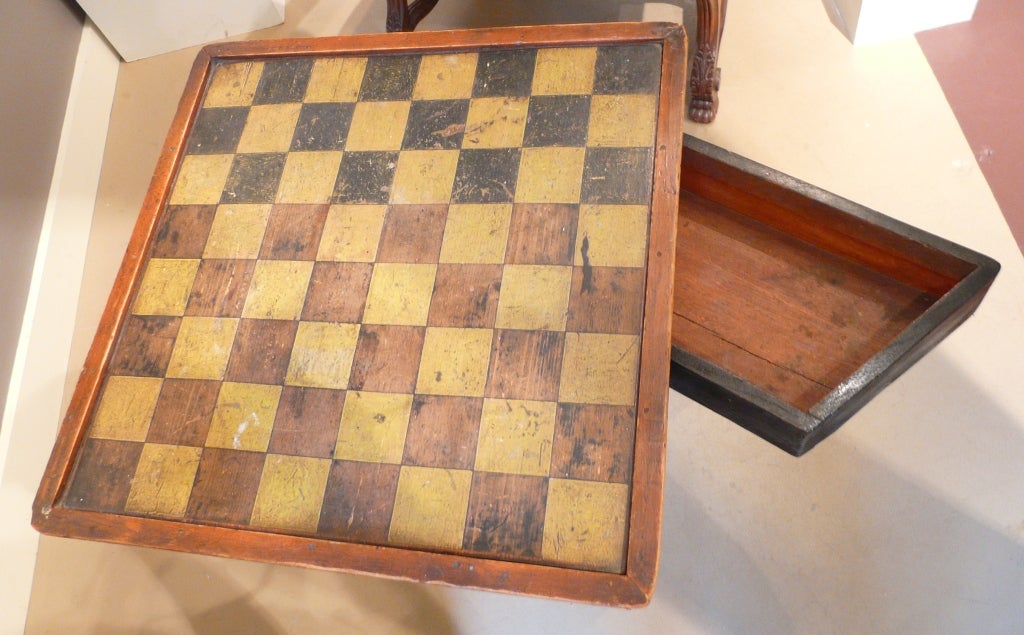 19th Century Game Board Top Table in Great Paint In Good Condition In Milford, NH