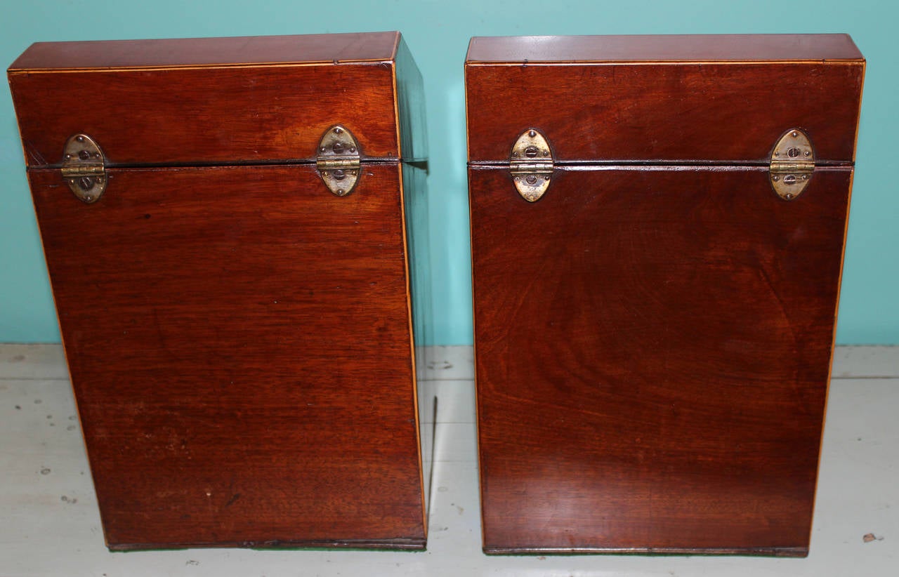 American Hepplewhite Knife Boxes in Mahogany with Silver Mounts 5
