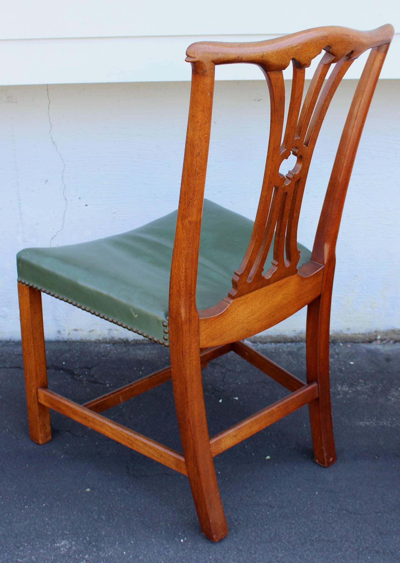 Set of Eight Chippendale Style Mahogany Dining Chairs 2