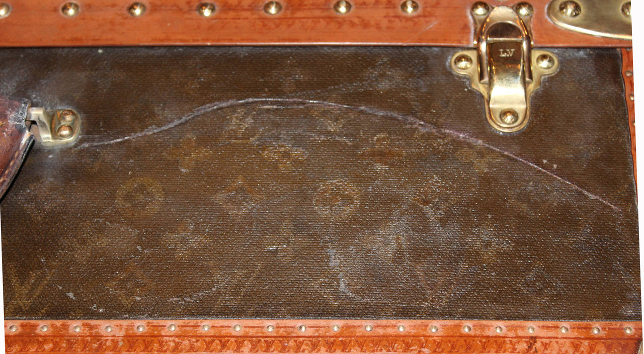 Louis Vuitton Hardside Luggage Suitcase with Interior Tray and Key, circa 1940s 3